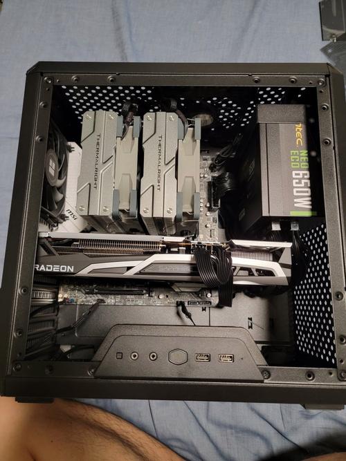 酷冷至尊MasterBox Q500L内部结构