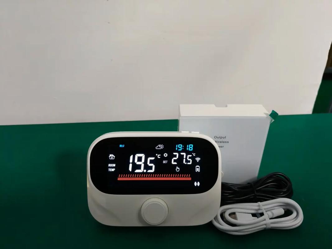 热管与鳍片细节