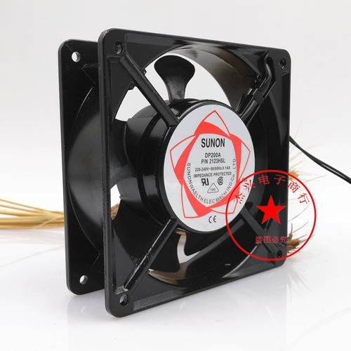 PC机箱内部风扇安装效果