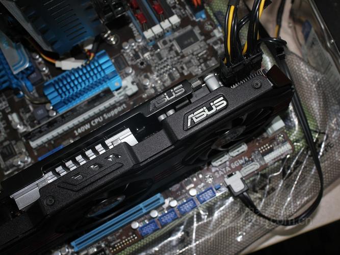 微星R6750暴雪1GT游戏帧率测试