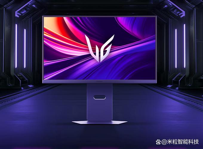 专业用户选择显示器