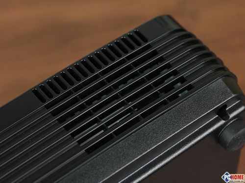 维辰思AQ17便携显示器深度评测:17英寸2K IPS电竞利器
