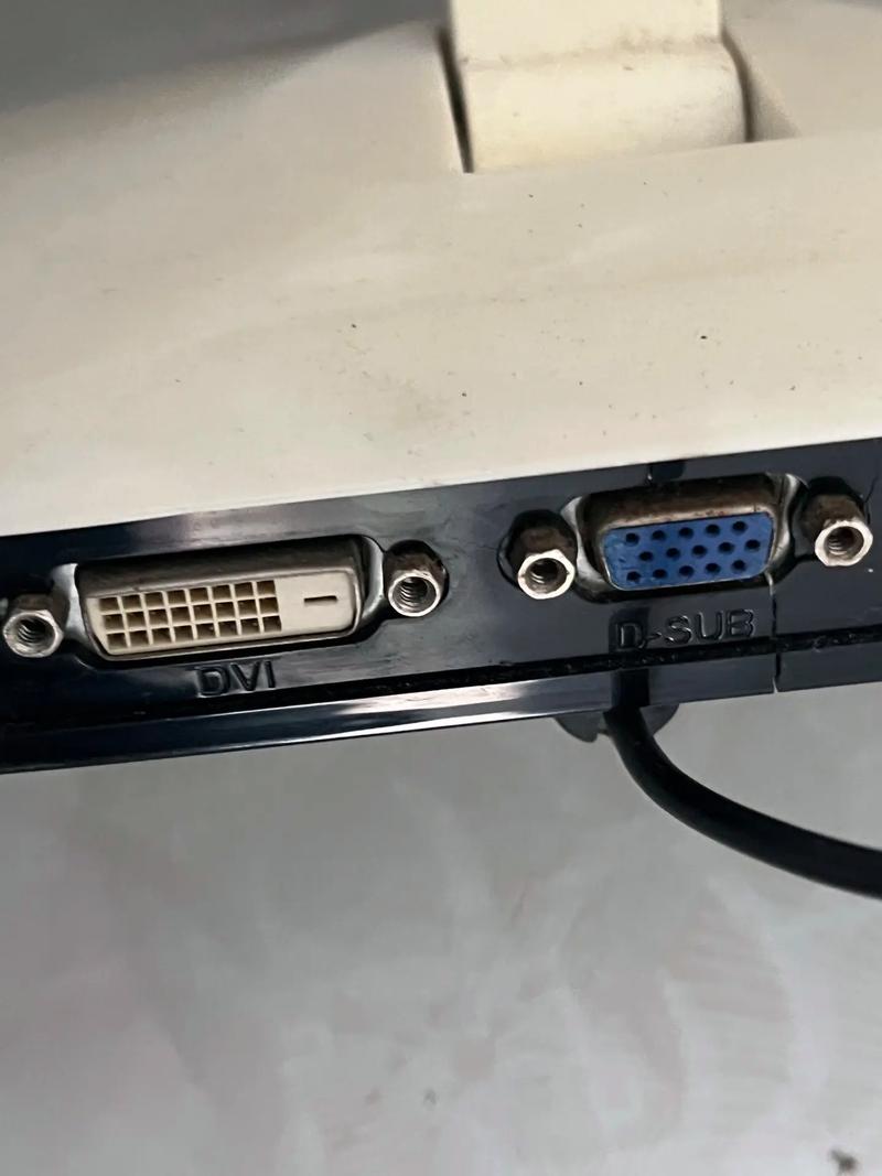 Person shopping for computer monitor