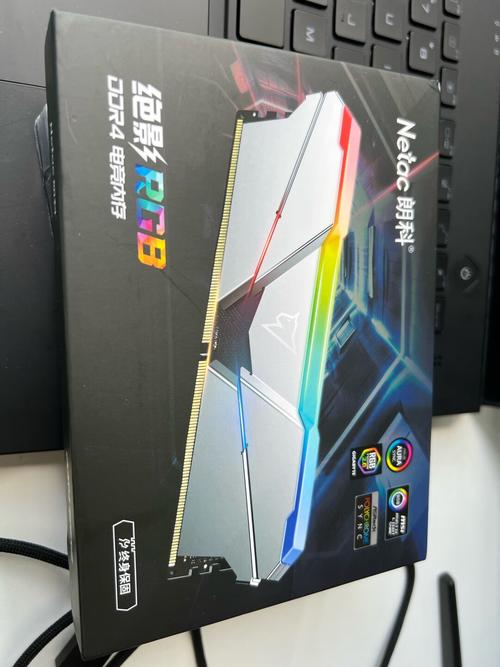 内存条RGB灯效展示