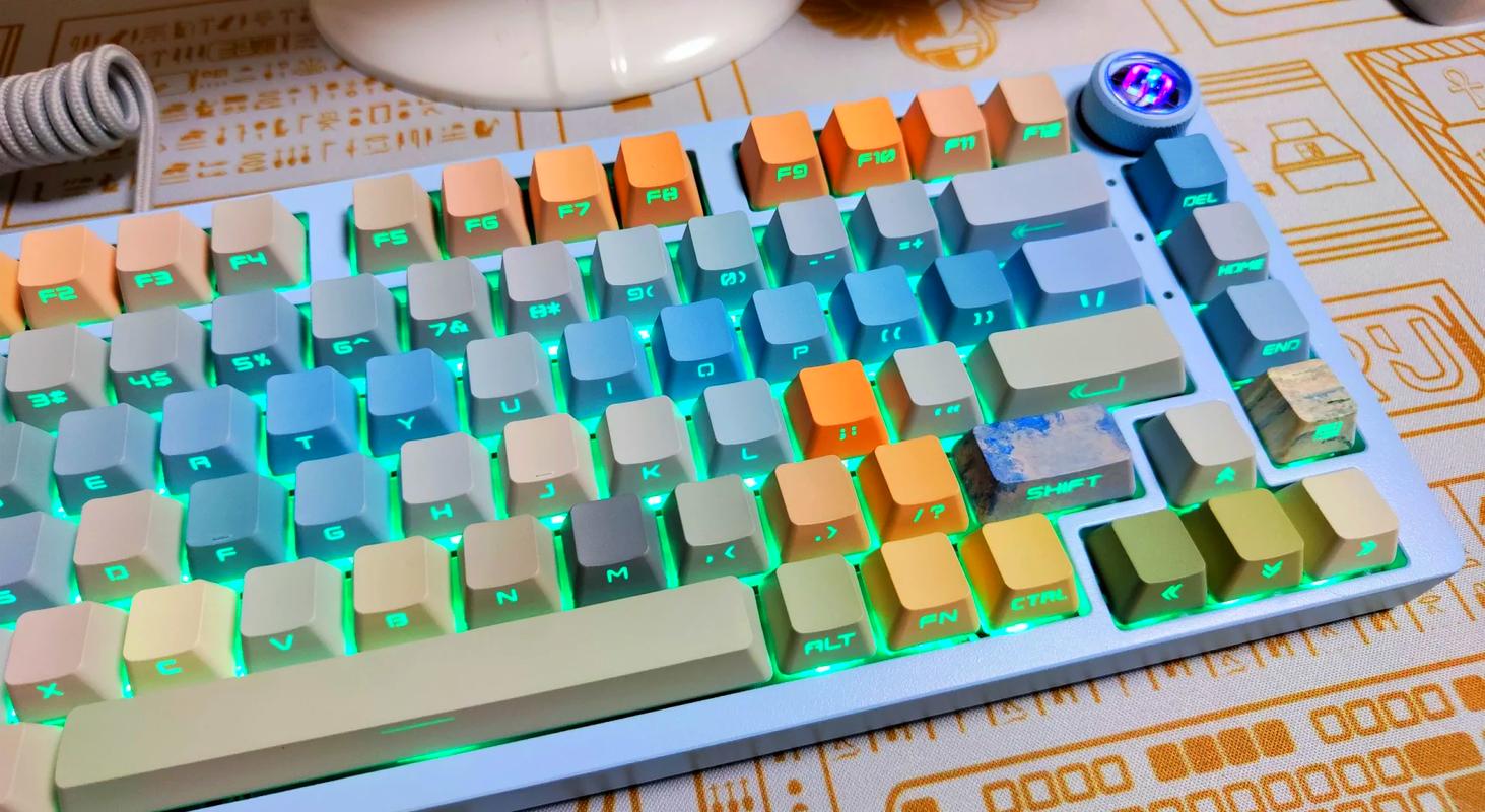 RGB背光机械键盘特写