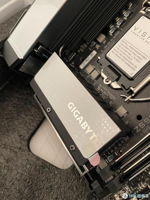 技嘉Z590I VISION D温度测试