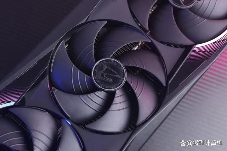 技嘉AORUS RTX 5090 D MASTER购买建议