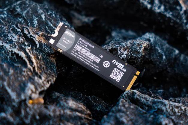 SSD heat dissipation