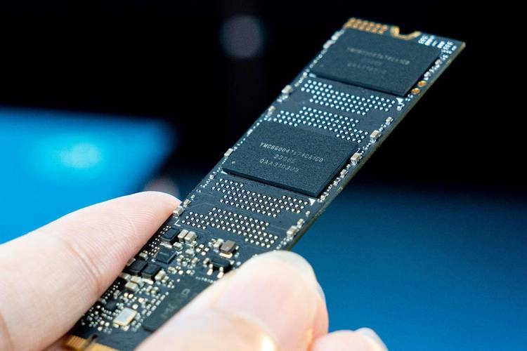 Computer hardware purchase