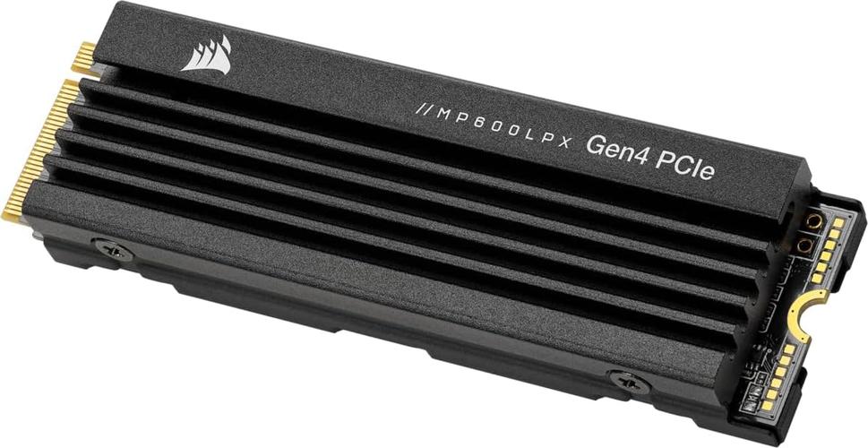 海盗船MP600 PRO LPX SSD外观特写