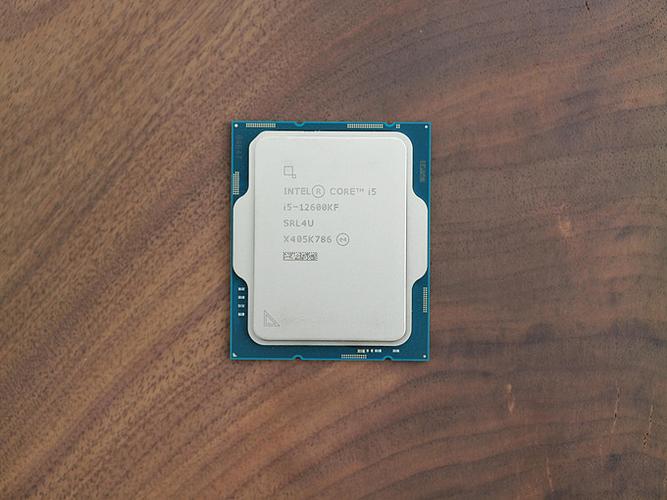 Intel I350F2BLK芯片细节