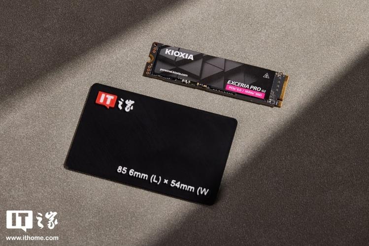 SSD 核心规格参数展示