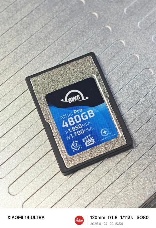 M.2 SSD外观特写