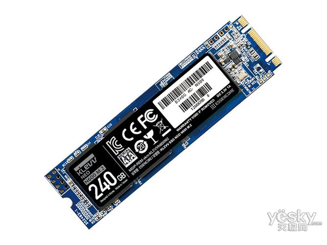SSD内部主控芯片与闪存