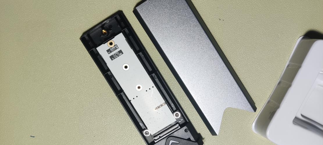 电脑内部散热