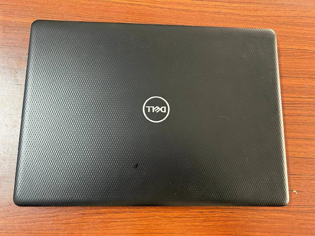 Dell U3818DW 多任务处理