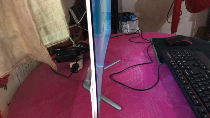 松人S270ES 27英寸180Hz IPS 2K显示器评测:电竞高刷性价比之选