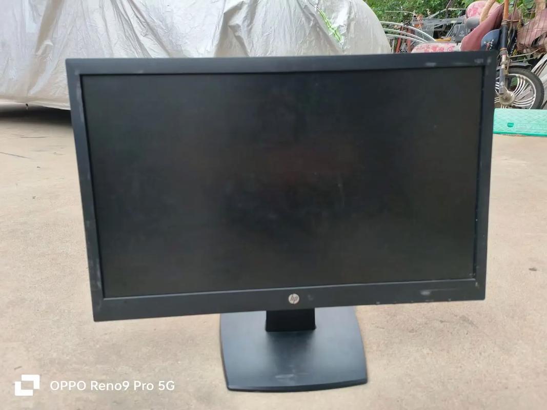 HP V242 显示器工作场景性能