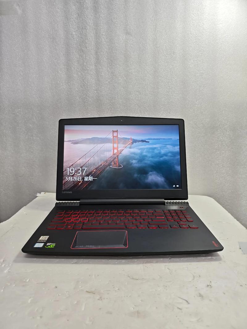 G2722HP背部散热与接口