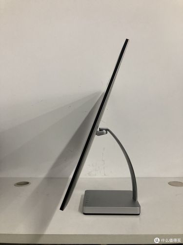 显示器散热设计
