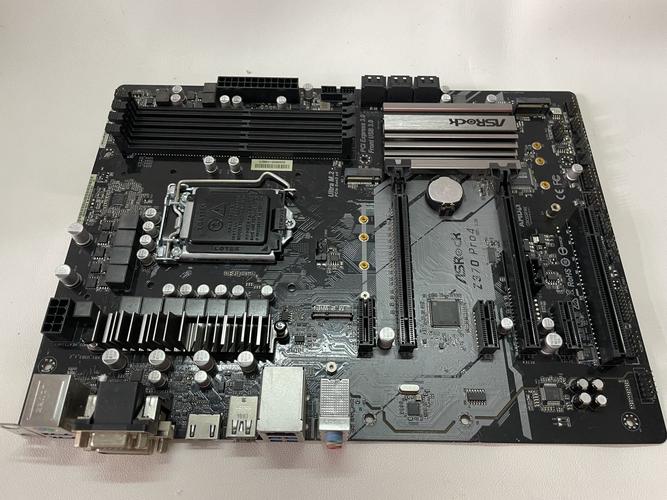 Intel Z270芯片组特写