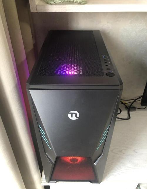 显示器散热设计