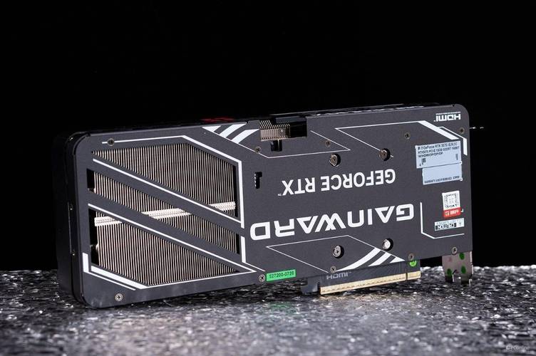 耕升RTX 5070 追风OC深度评测：新一代甜点级显卡的性能与散热之选