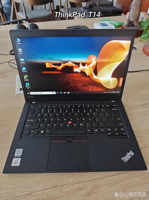 联想T2214S 21.5英寸全高清LED显示器深度评测:性价比与实用兼备