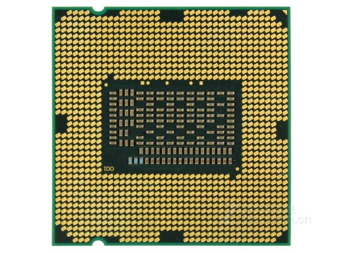 CPU 散热器安装