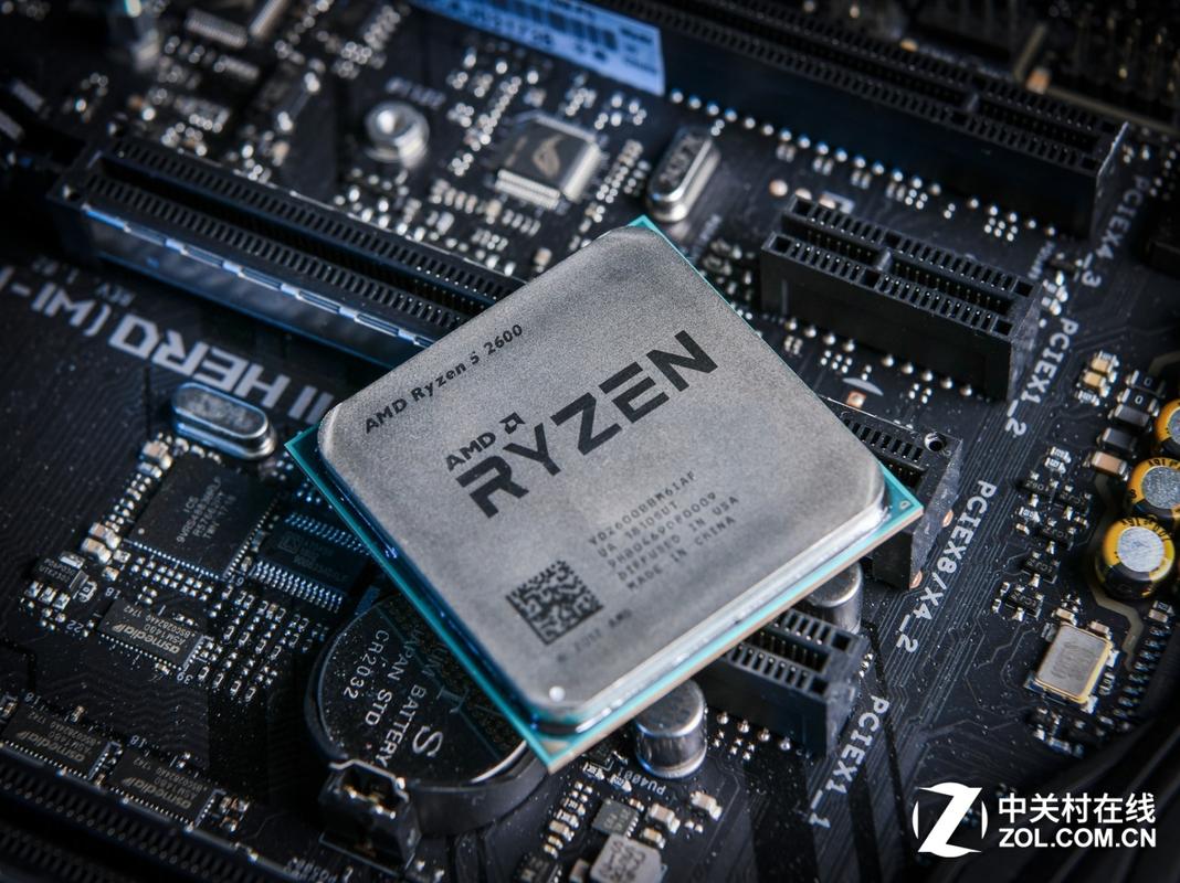 AMD Ryzen 5 2600 CPU 外观特写