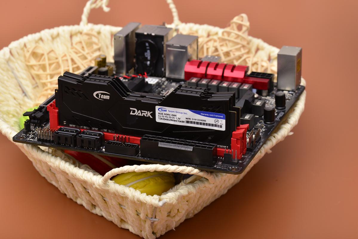 Gaming on PC with integrated graphics
