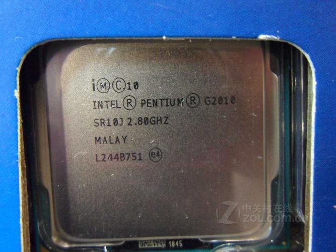 Intel Pentium G2010 CPU close-up