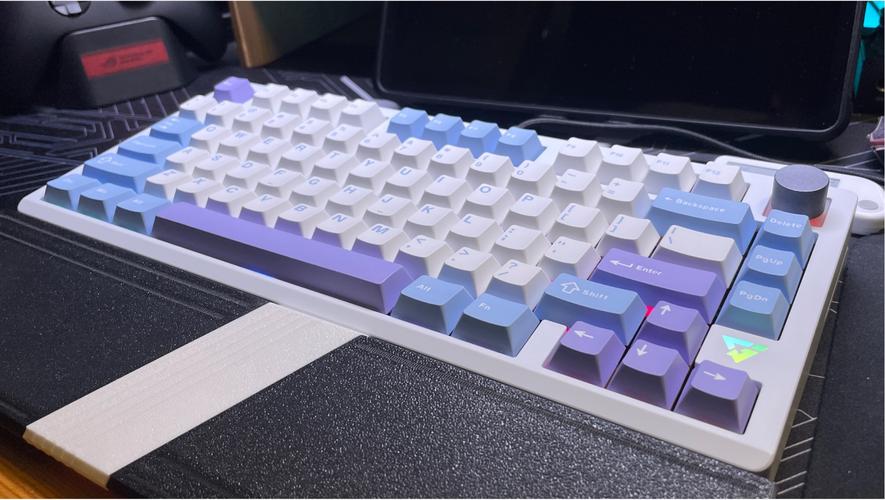 VGN VXE75 V2 铝合金键盘外观