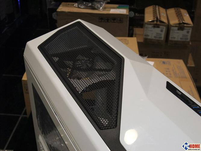 NZXT Phantom 410 散热风扇运行状态