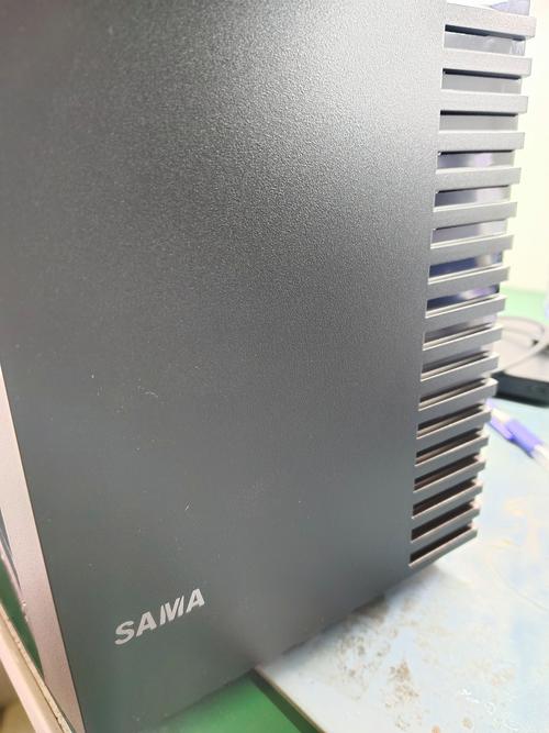 机箱内部RGB灯光性能展示