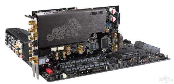 华硕Xonar Essence STX II 7.1声卡外观