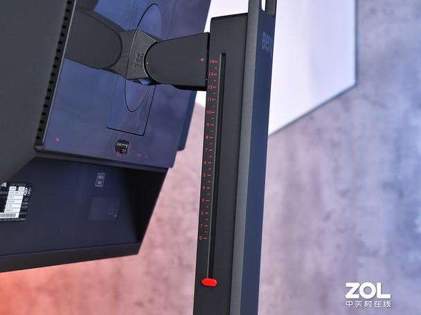电竞玩家使用 ZOWIE 显示器场景