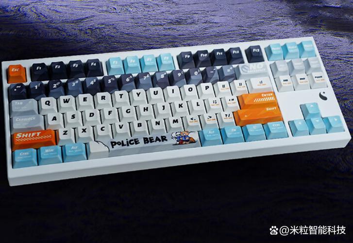 机械键盘轴体特写