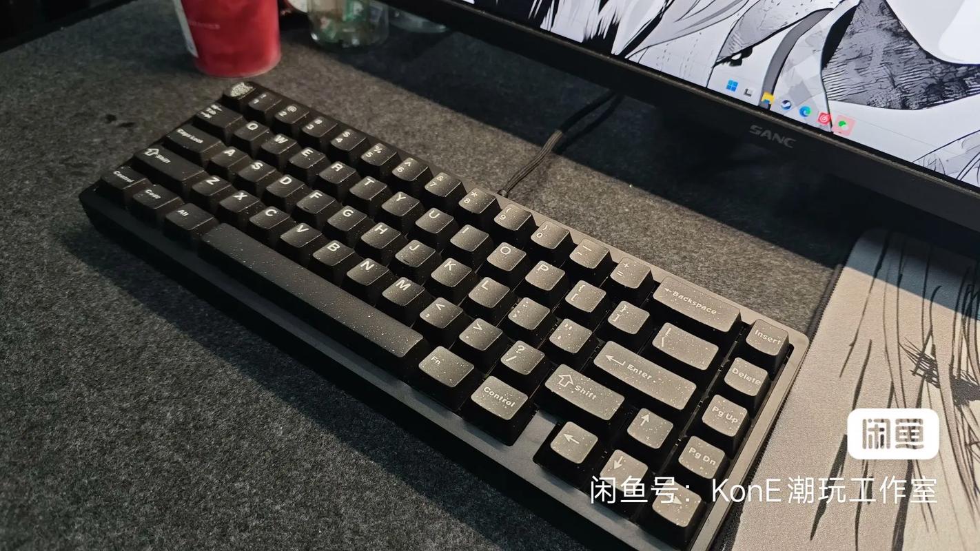 机械键盘轴体特写