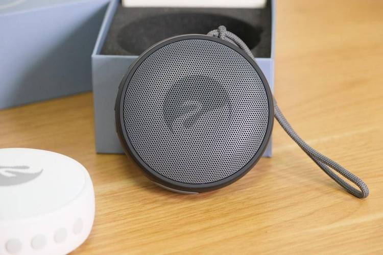 惠威Elody mini vs 声擎HD6 深度对比:便携与HiFi的终极对决