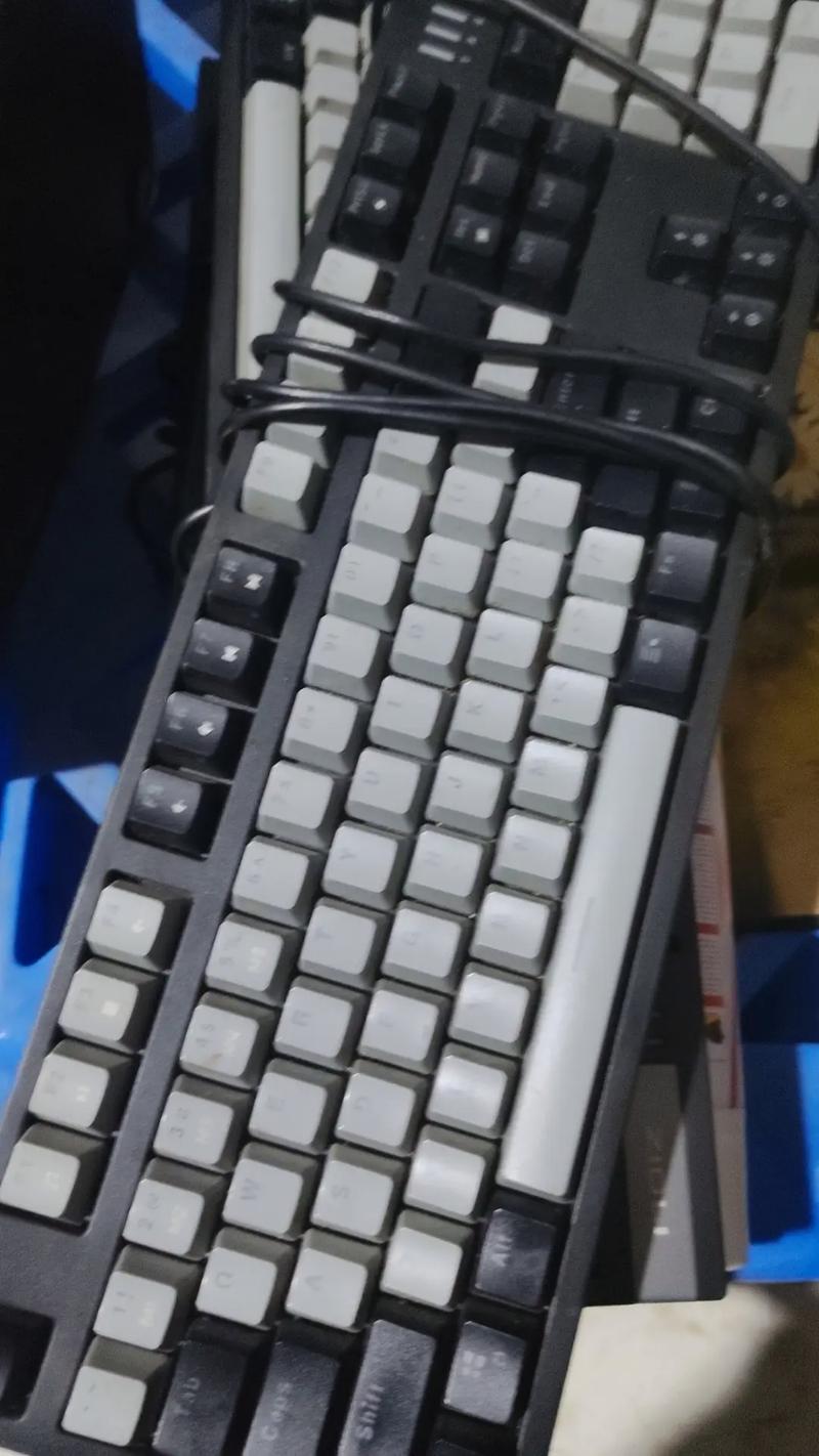 键盘散热设计