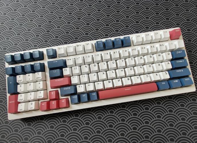 迈从K980 BOX白轴有线版评测:98键紧凑布局 PBT键帽性价比机械键盘