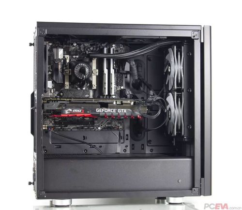 Corsair Carbide 275R 玻璃侧透