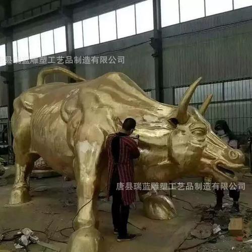 显卡安装示意