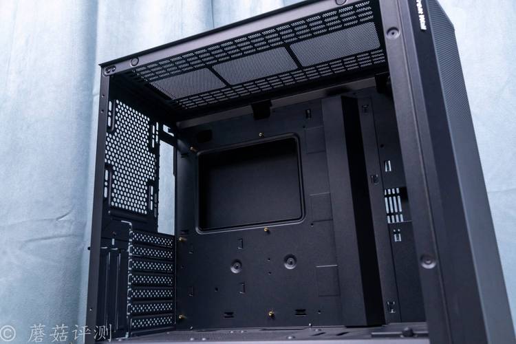 Water cooling system in PC