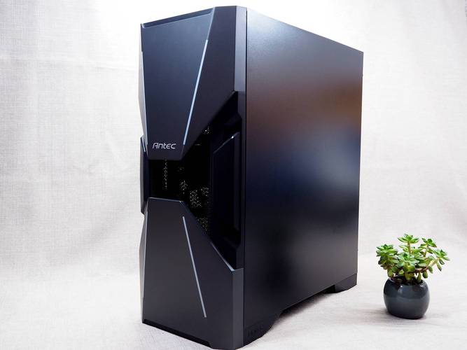 机箱内部硬件灯效