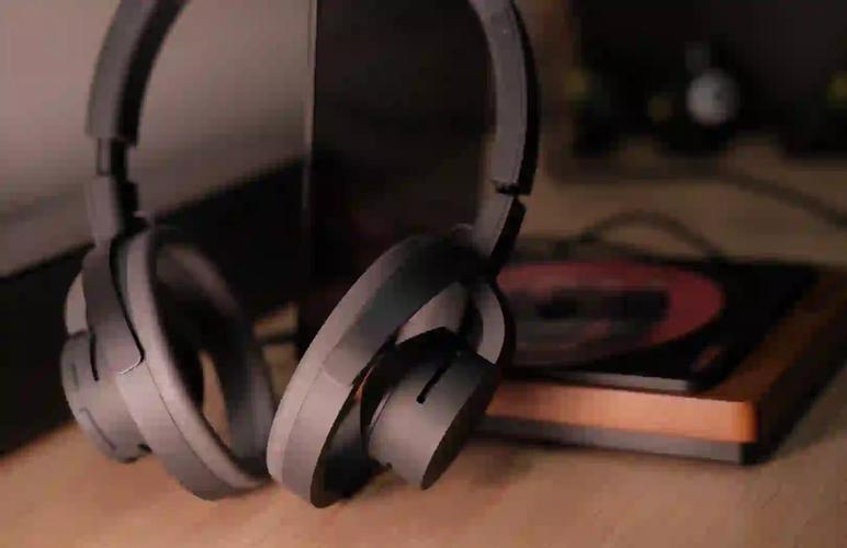 塞那M80S Pro便携蓝牙音响评测：百瓦功率与RGB灯效的硬核组合