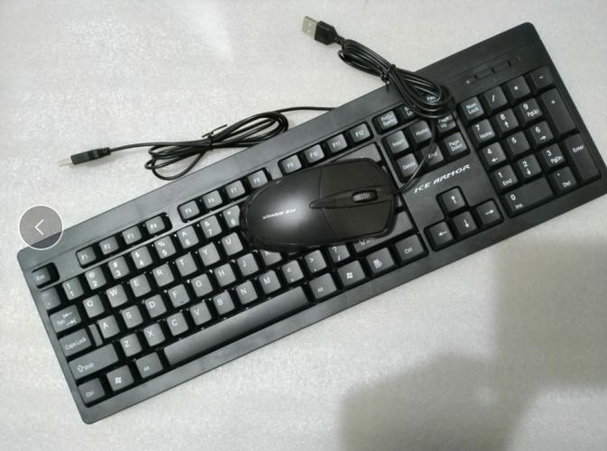 技嘉K7+M3套装全家福