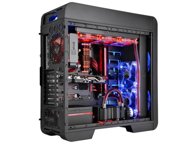 Thermaltake 全塔机箱购买场景