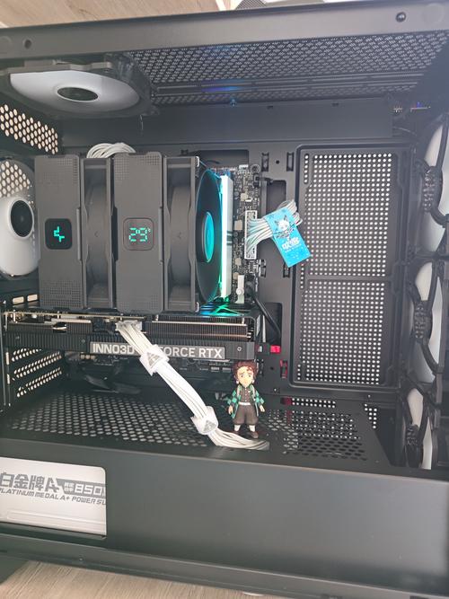 机箱内部结构